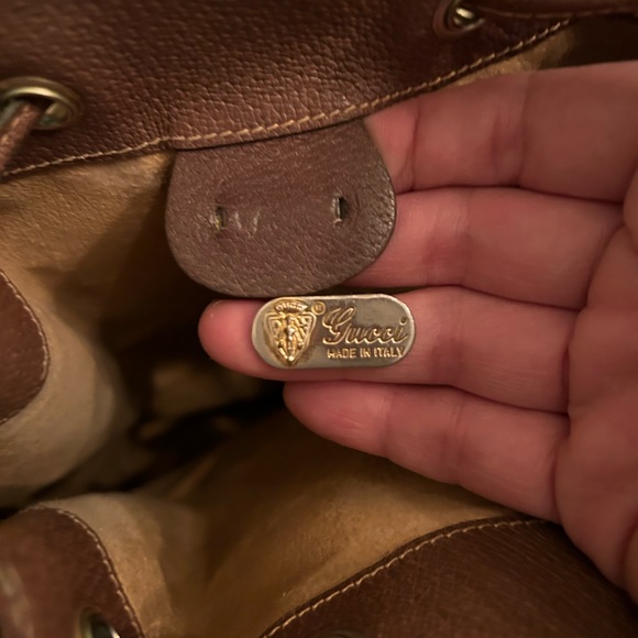 1980s Vintage Gucci GG Monogram Leather Bucket Bag Crossbody *tear* - Picture 8 of 17